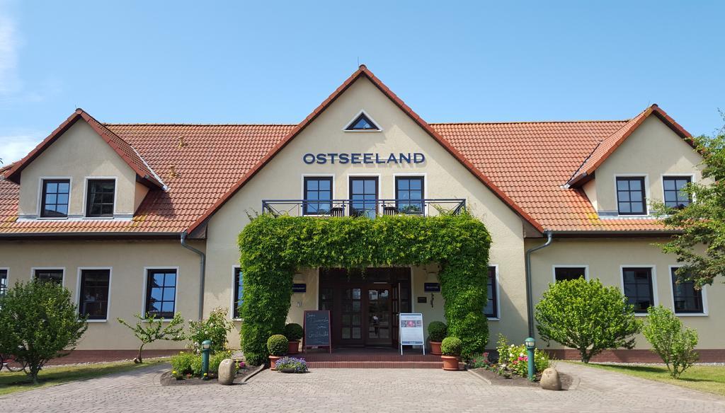 Hotel Ostseeland Росток Екстериор снимка